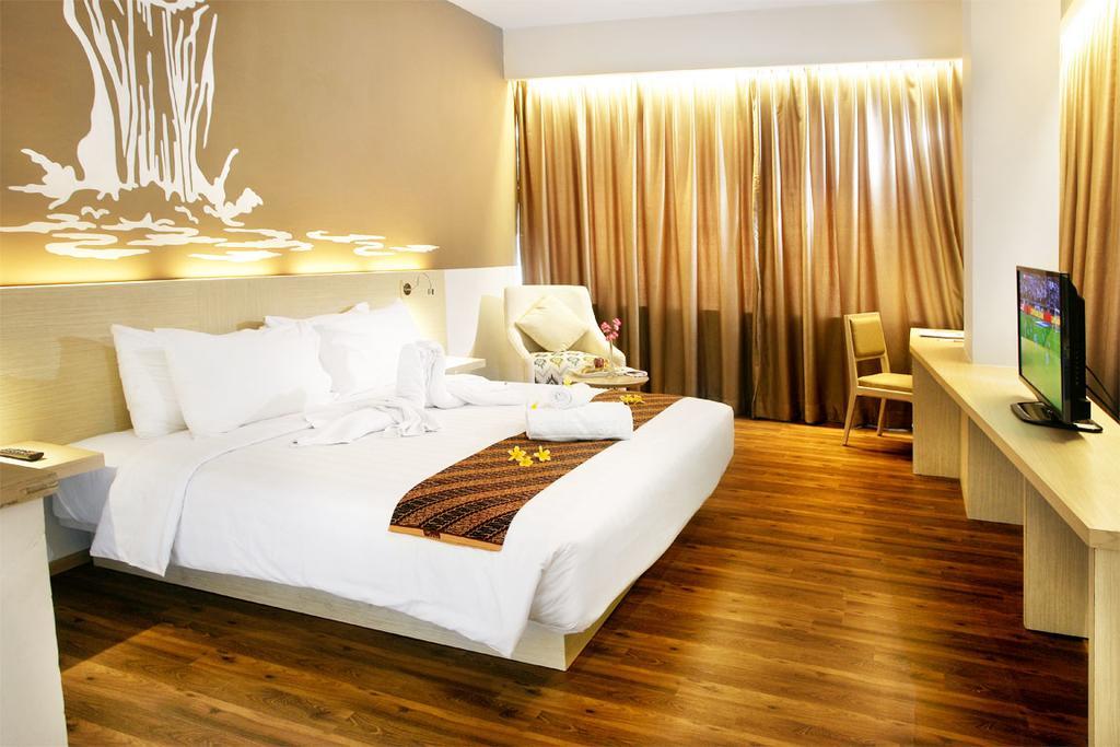 Hotel Grand Zuri Muaraenim Zewnętrze zdjęcie