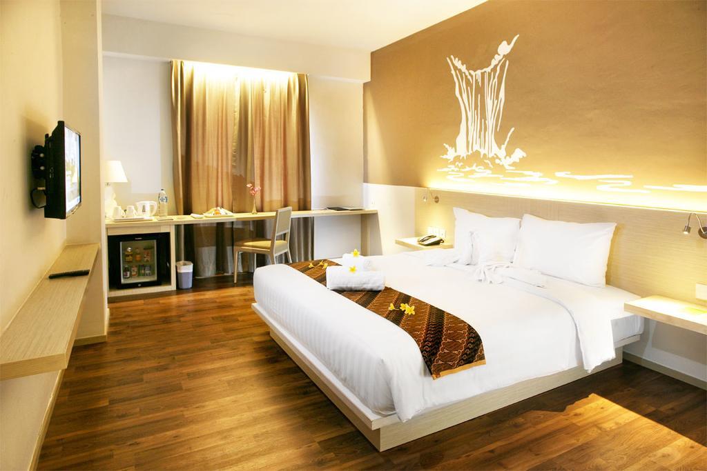 Hotel Grand Zuri Muaraenim Zewnętrze zdjęcie